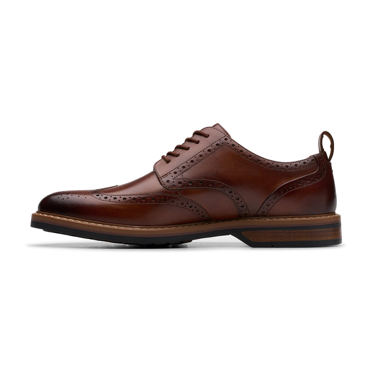 Clarks Men Tan Aldwin Limit Shoes