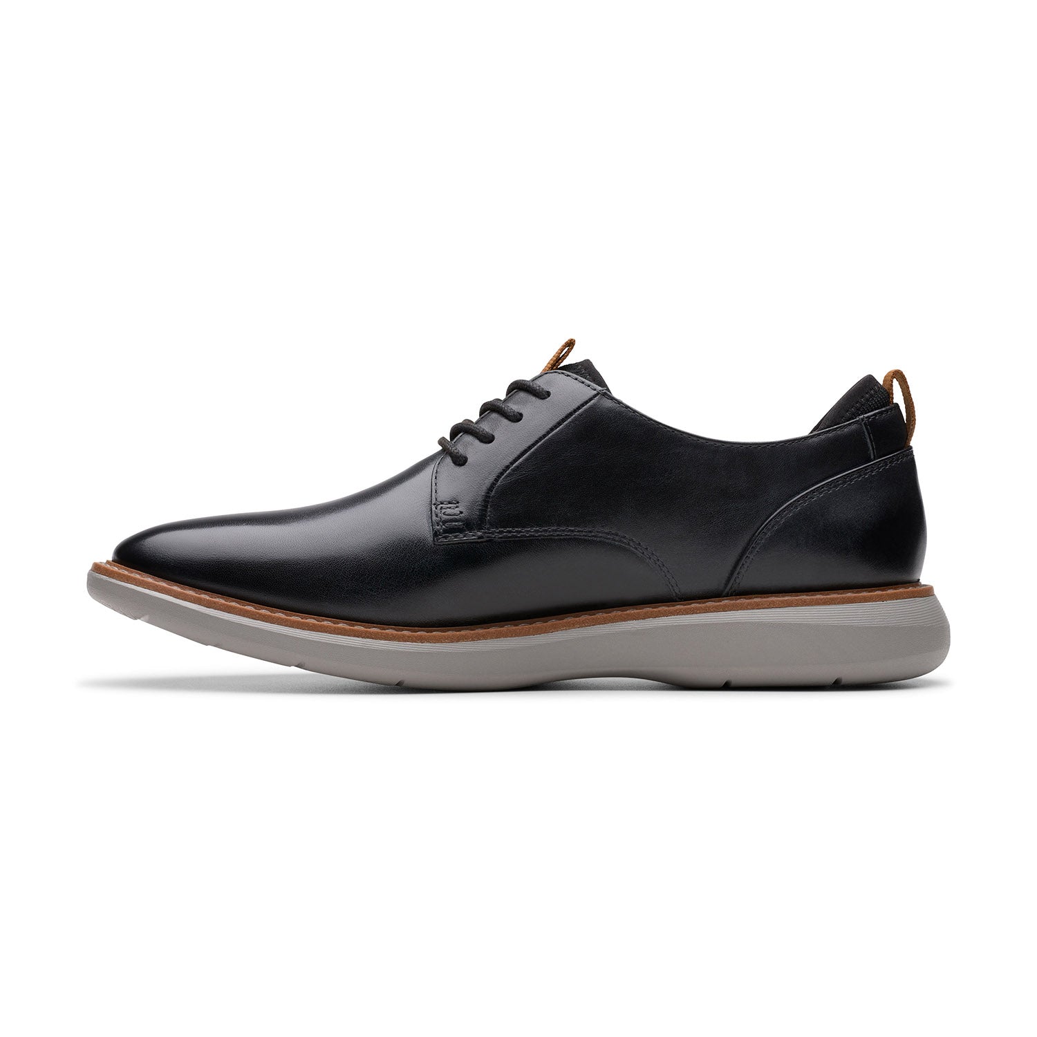 Clarks Men Black Brantin Plain Shoes