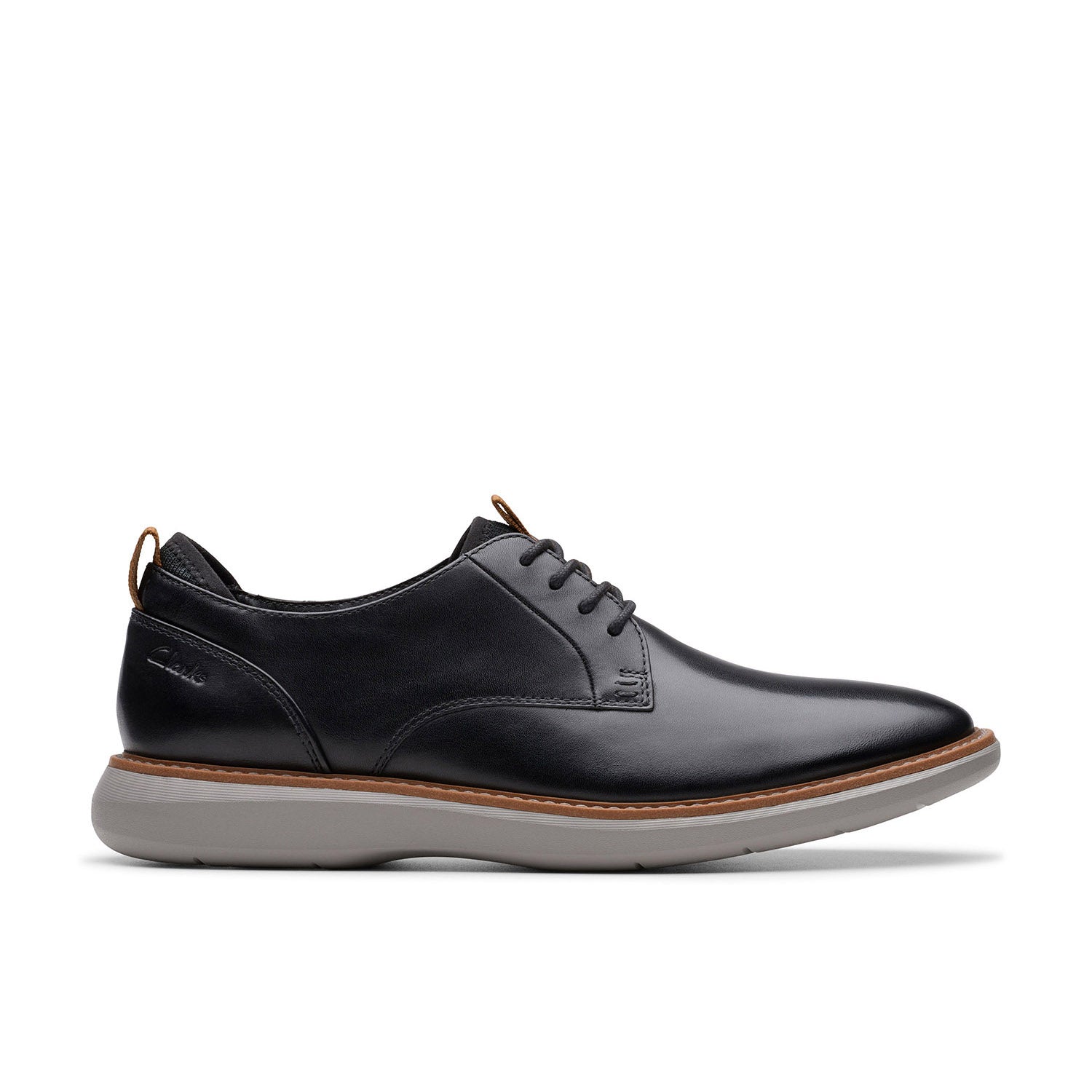 Clarks Men Brantin Plain Black Shoes