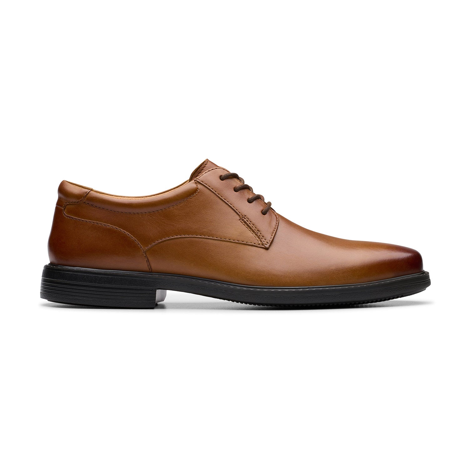 Clarks Men Wendel Tan Shoes