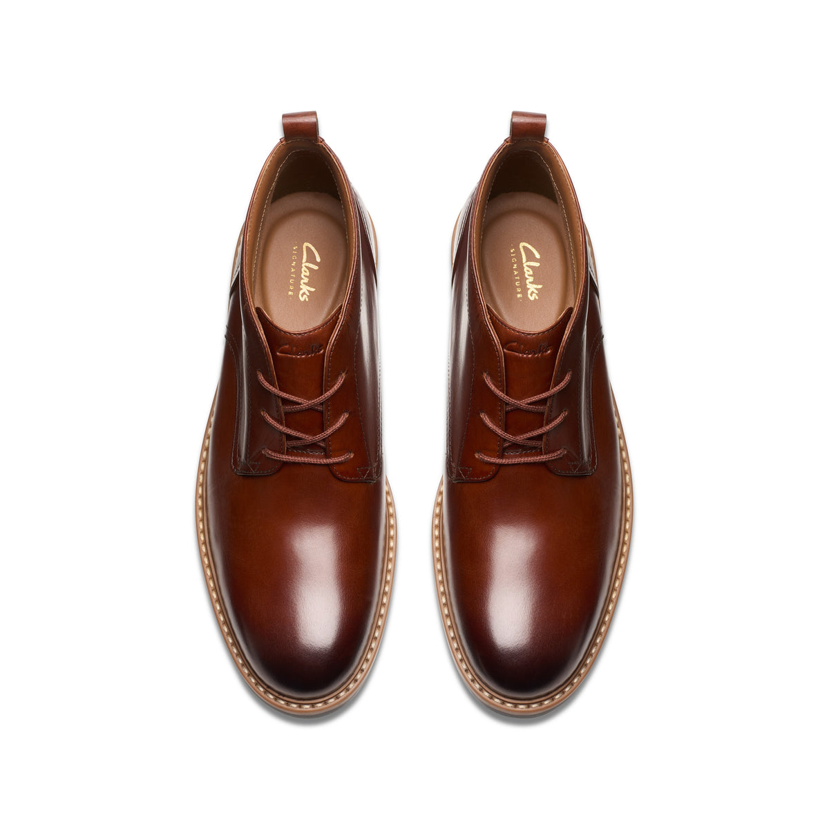 Clarks Men Tan Aldwin Chukka Boots