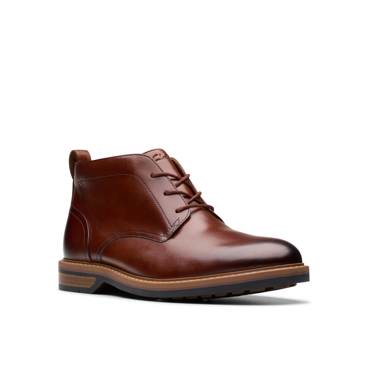 Clarks Men Tan Aldwin Chukka Boots