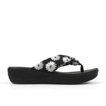 Clarks Women Arla Glison Black Multi Flip Flop
