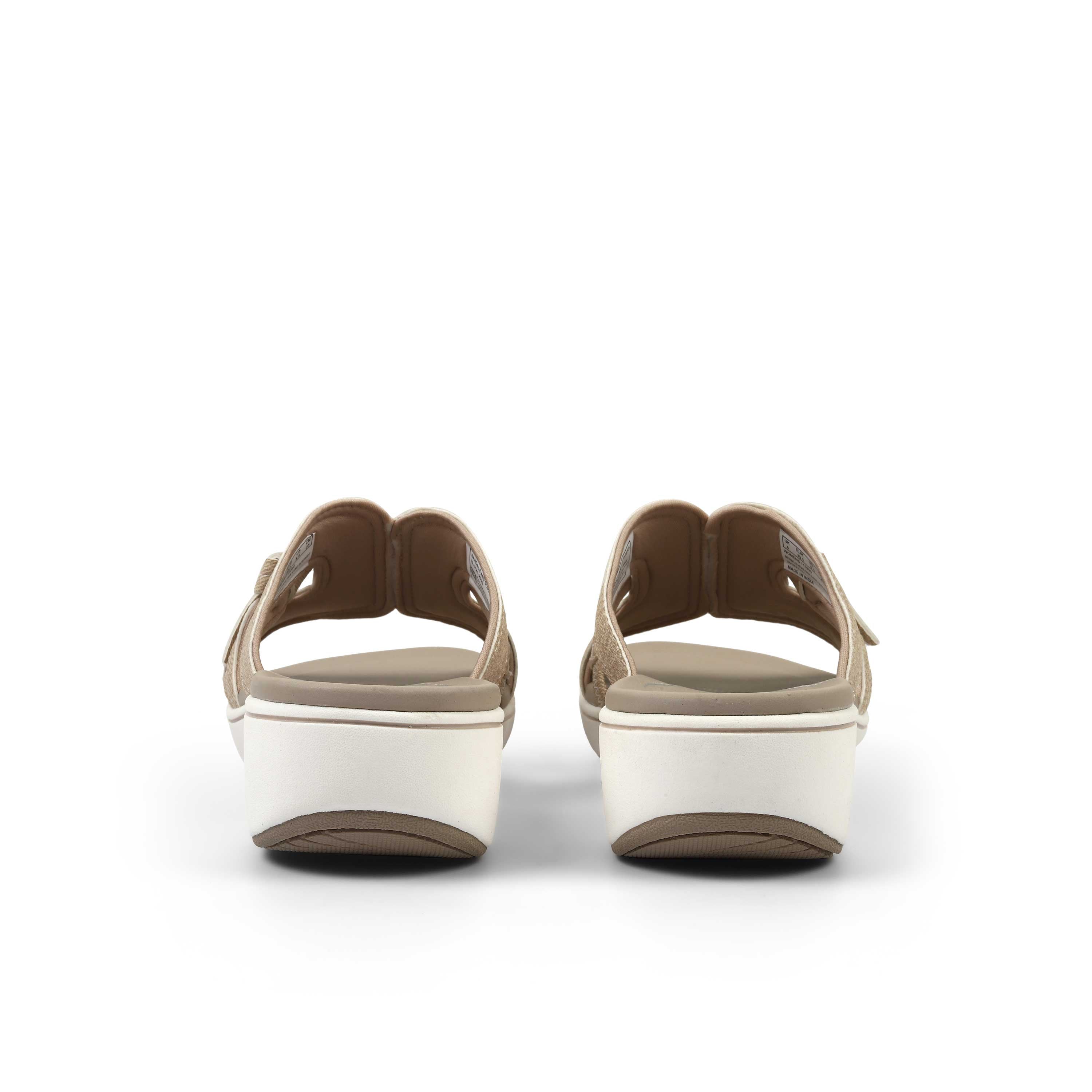 Clarks Women Brinkleyrae Mia Beige Slide