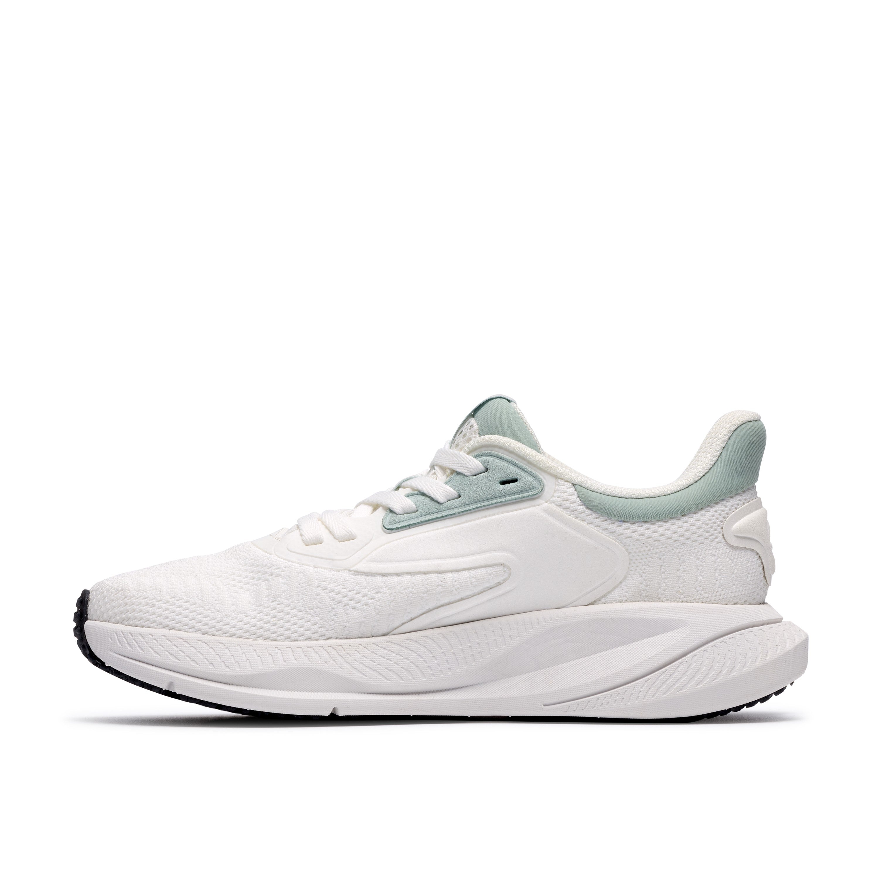 Clarks Women White Pace Move. Shoes