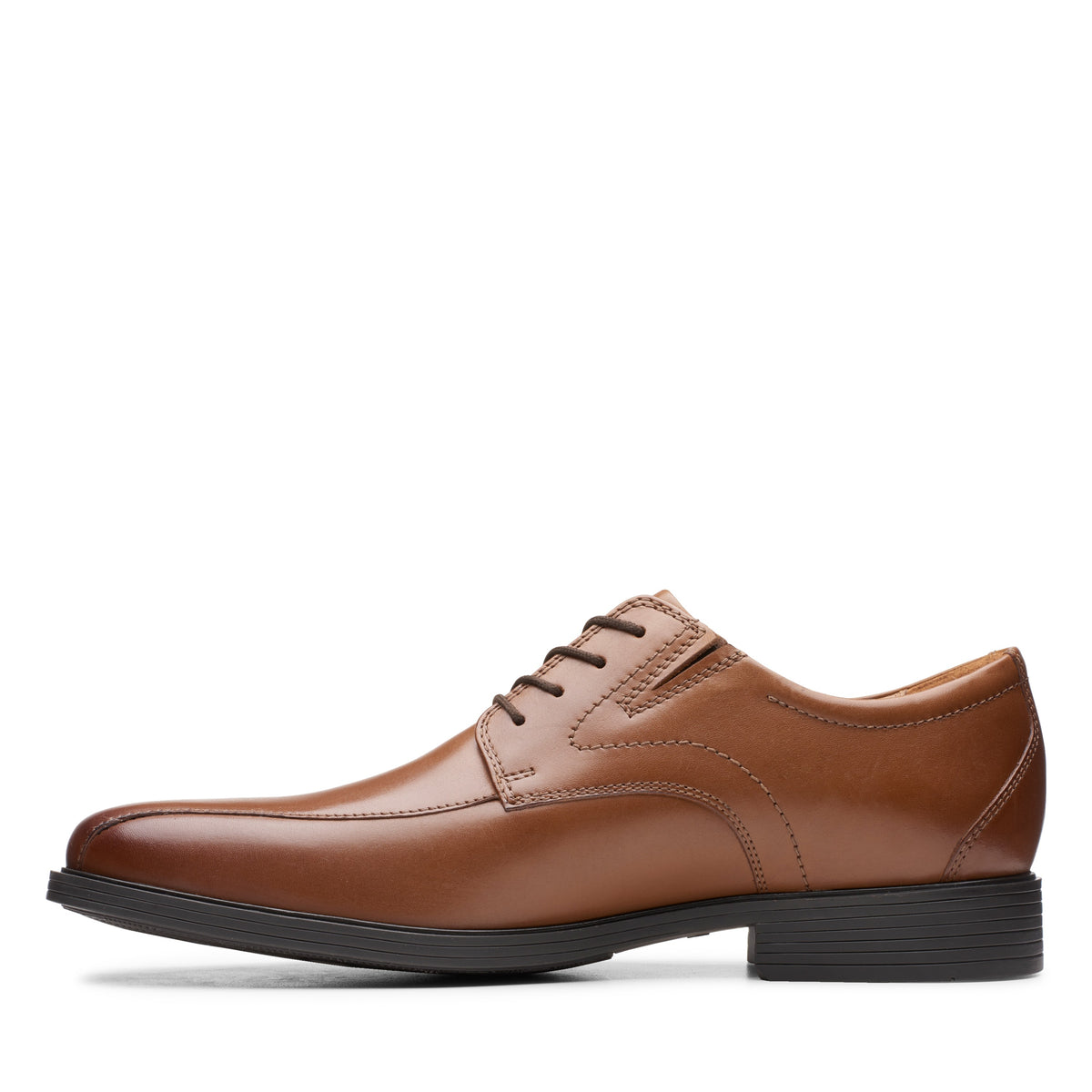 Clarks Men Tan Whiddon Pace Shoes