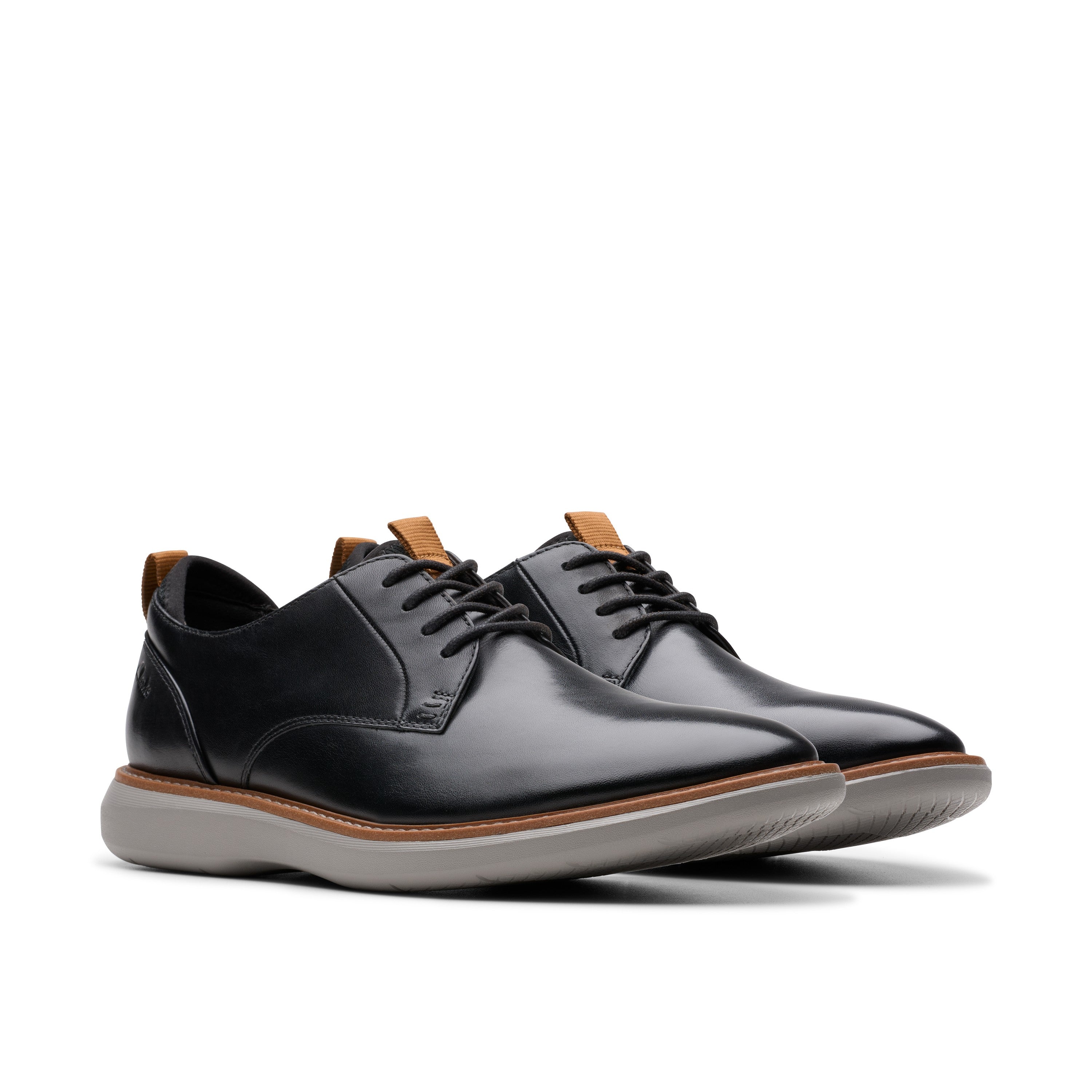 Clarks Men Black Brantin Plain Shoes