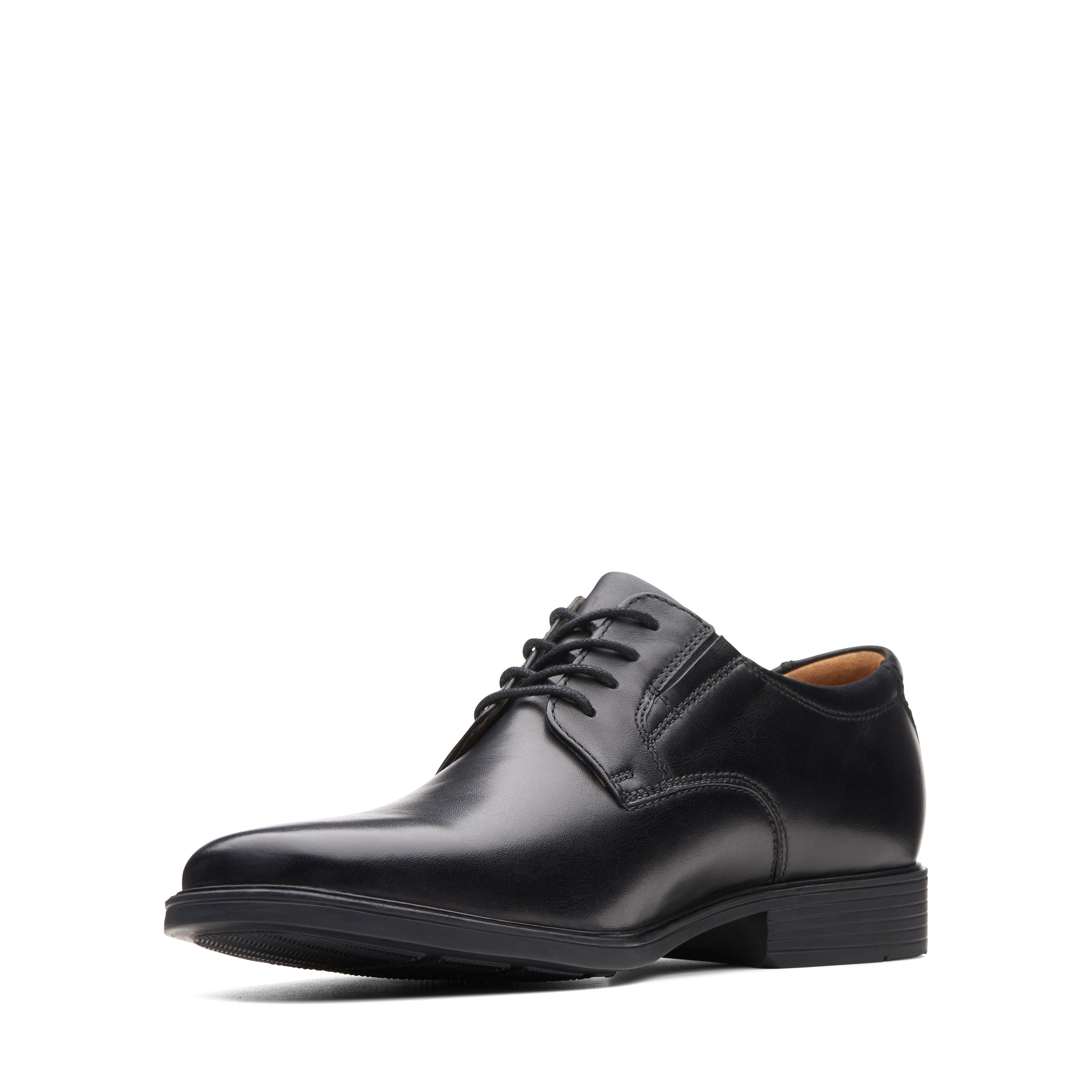 Clarks Men Black Tilden Plain Shoes