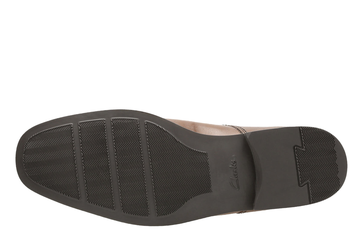 Clarks Men Tan Tilden Plain Shoes
