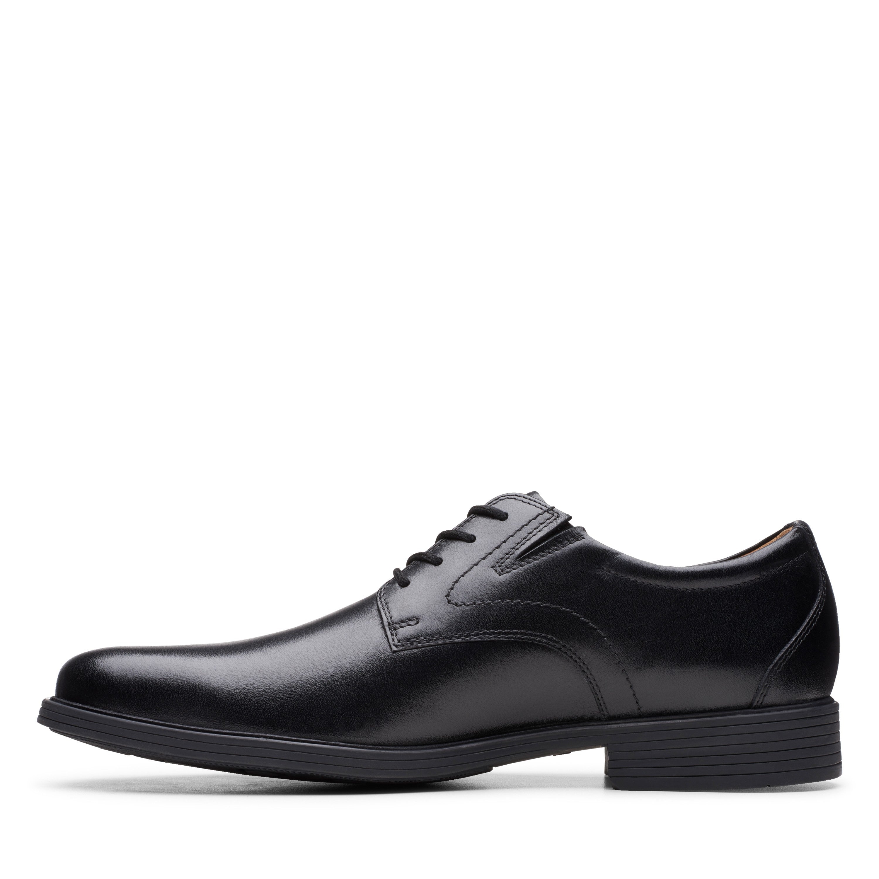 Clarks Men Black Whiddon Plain Shoes