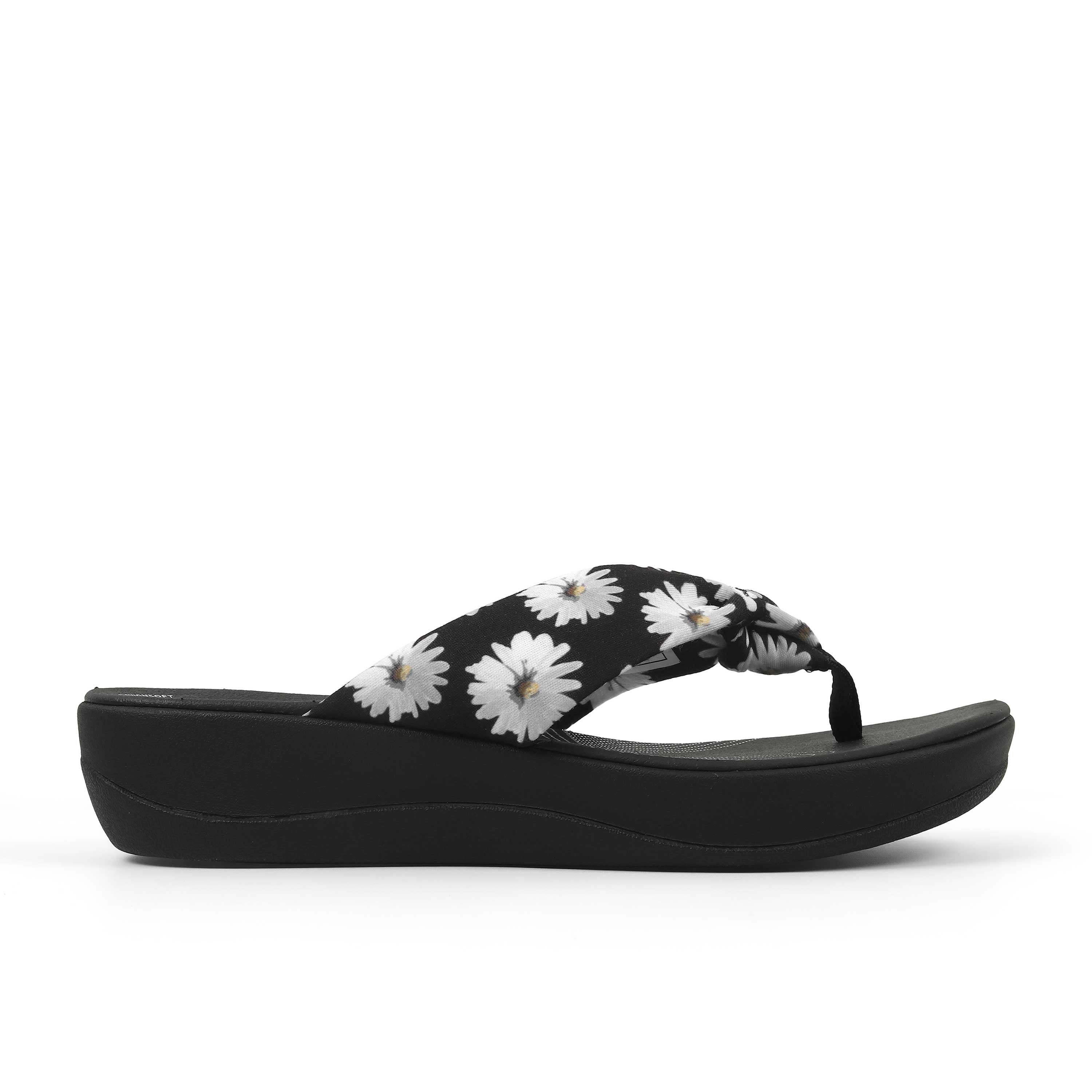 Clarks Women Arla Glison Black Multi Flip Flop