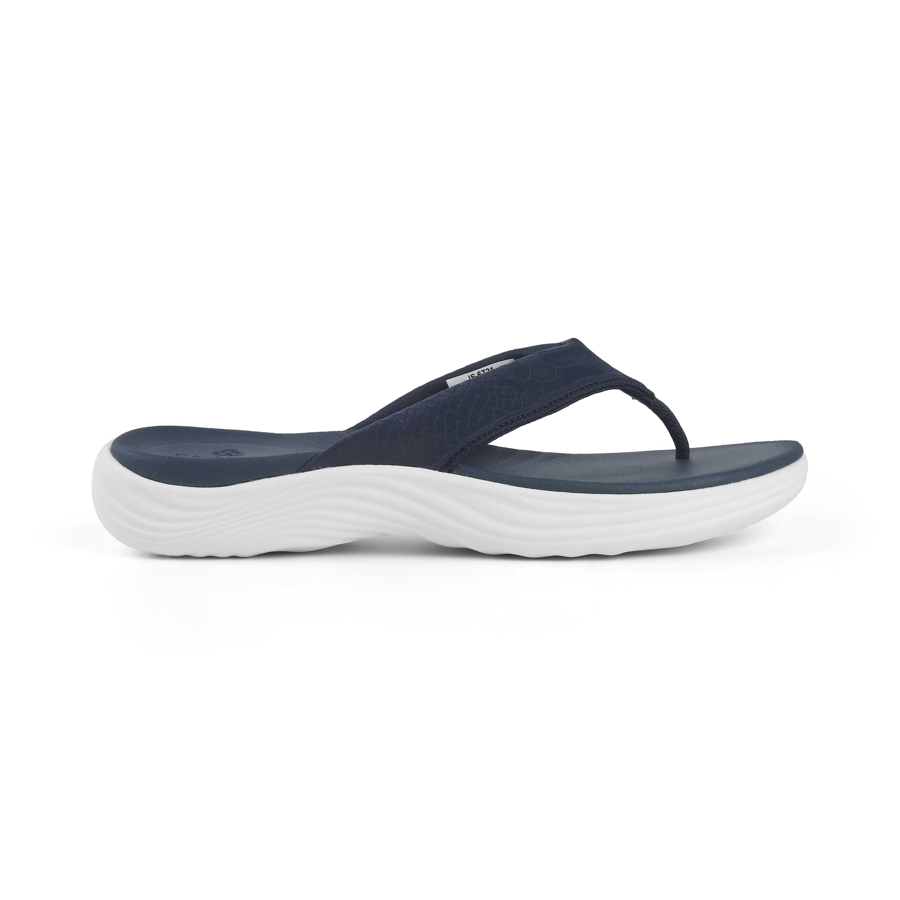Clarks Women Lola Point Navy Flip Flop