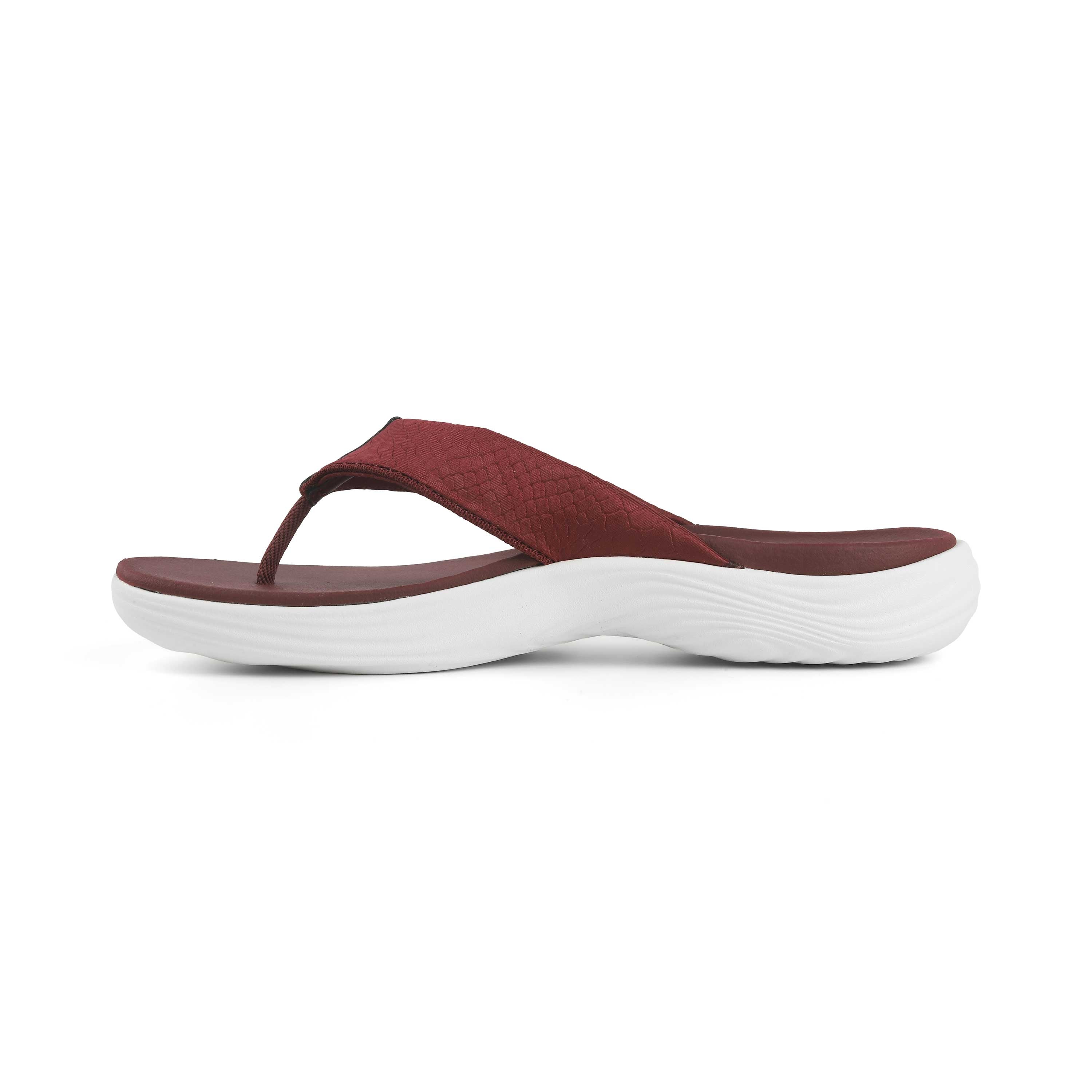 Clarks Women Lola Point Maroon Flip Flop