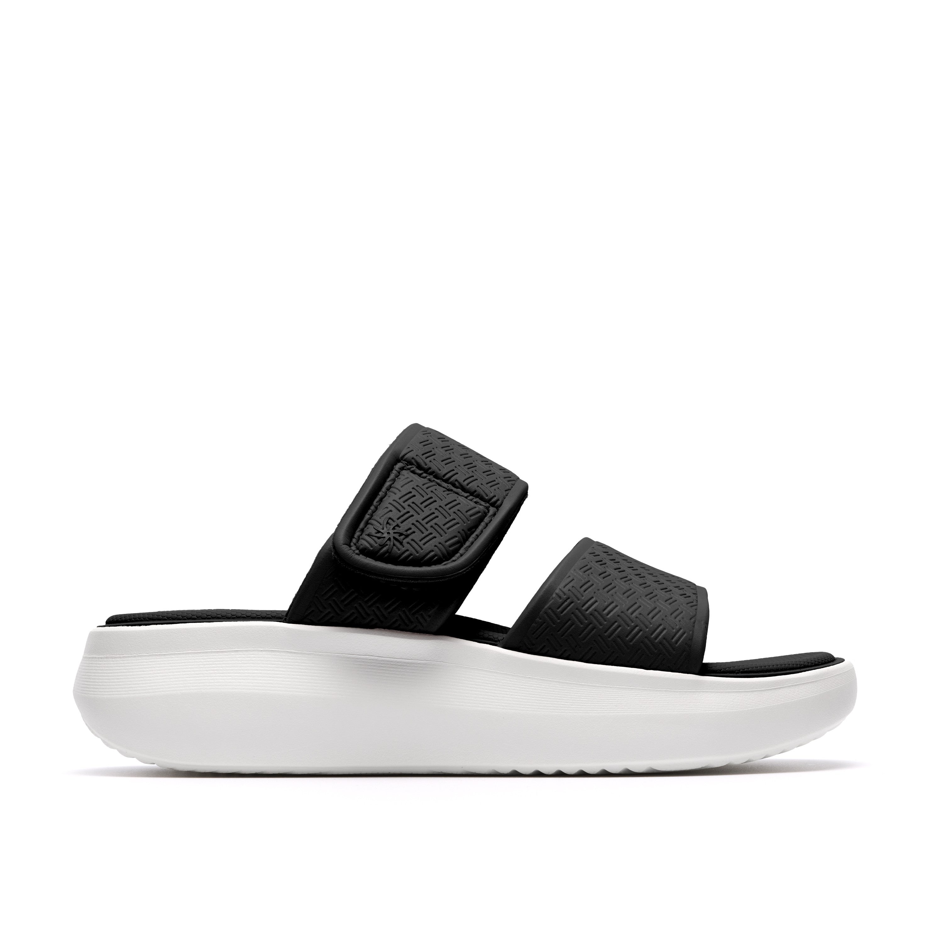 Clarks Women Black Solevana Star2 Sandals