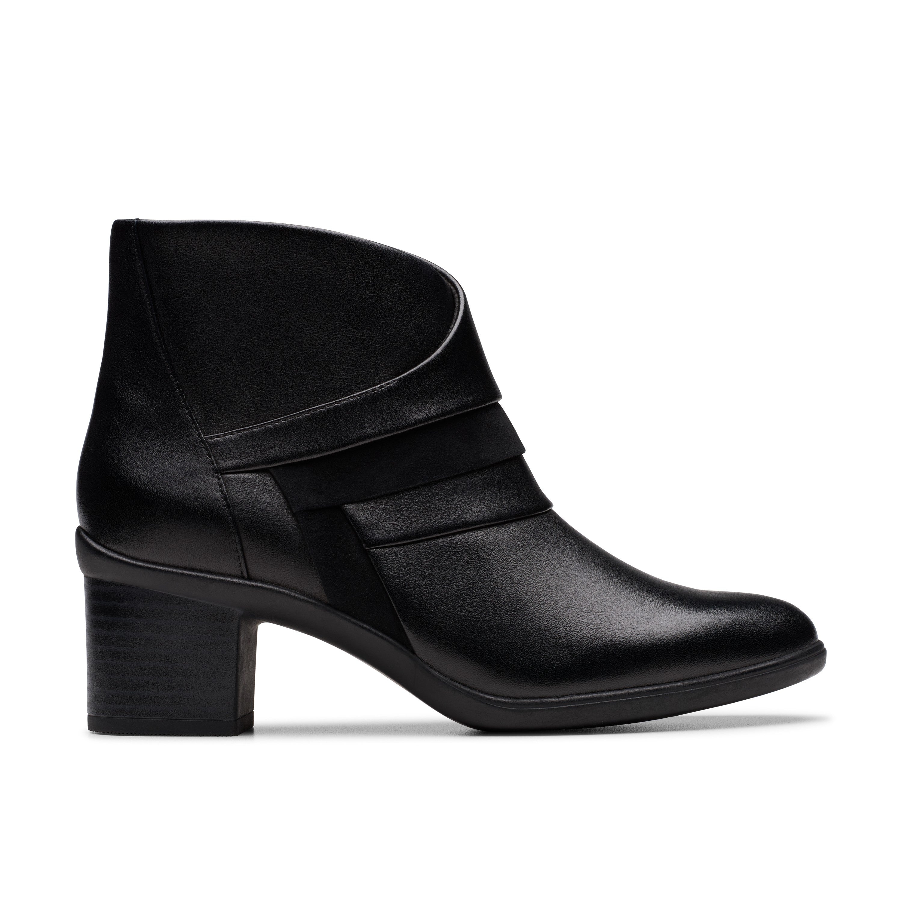 Clarks Women Black Shaya Sky Boots