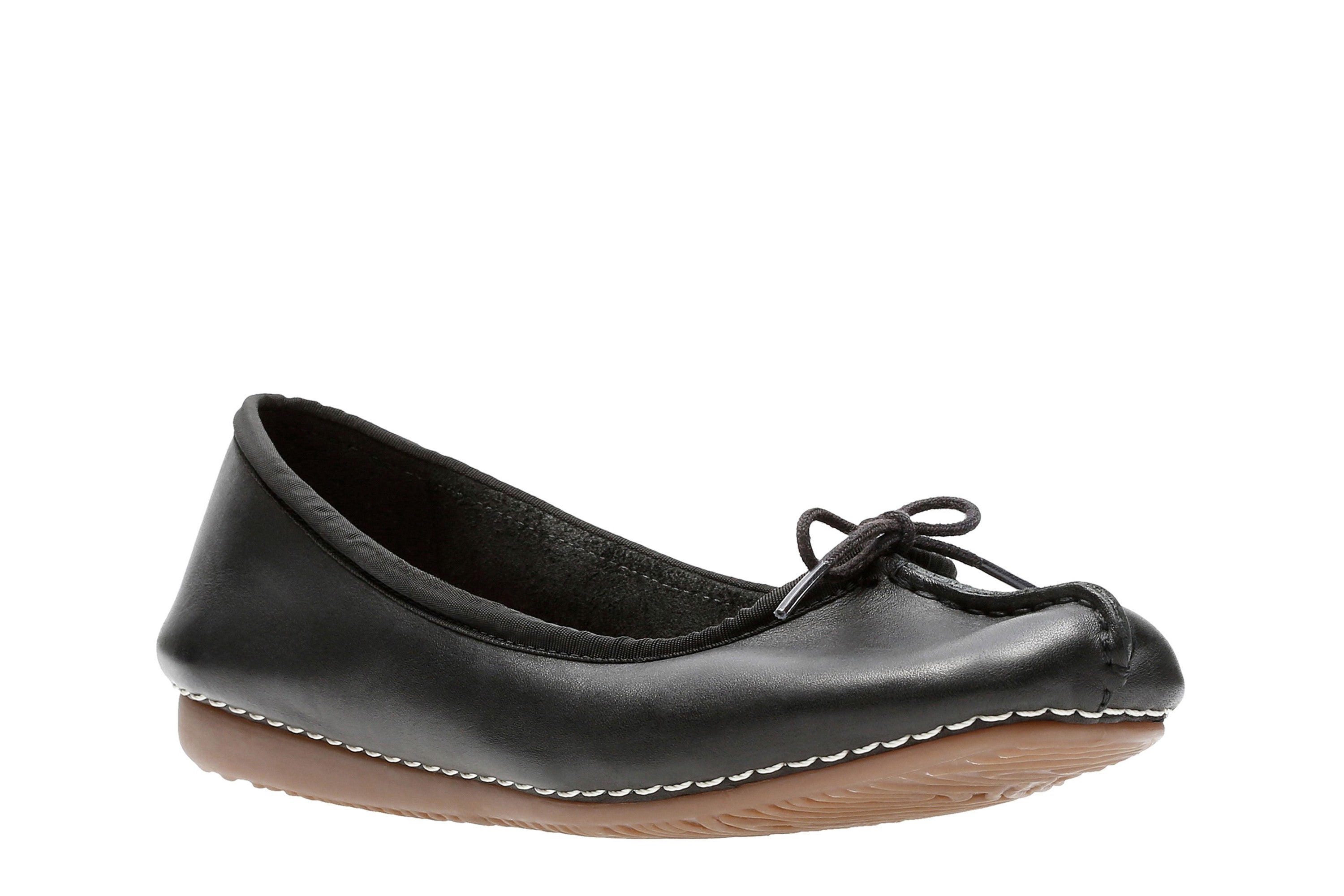 Clarks Women Black Freckle Ice Shoes